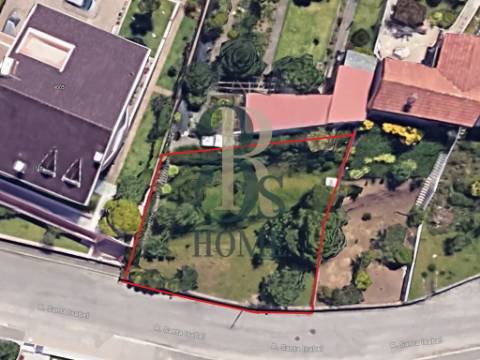 Terreno urbano para construção em Avintes