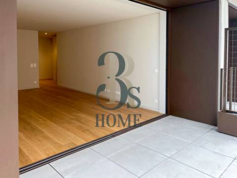 Excelente apartamento T3, no empreendimento de luxo The Yard