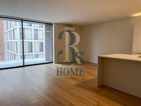 Excelente apartamento T3, no empreendimento de luxo The Yard