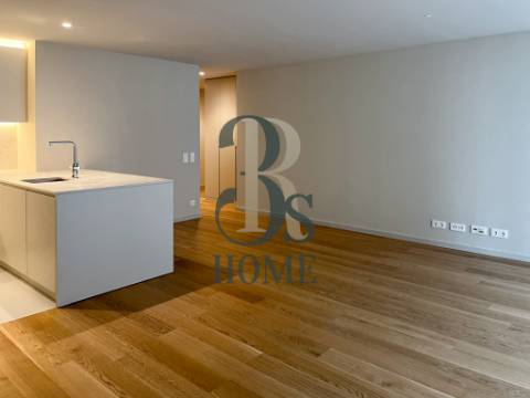 Excelente apartamento T3, no empreendimento de luxo The Yard