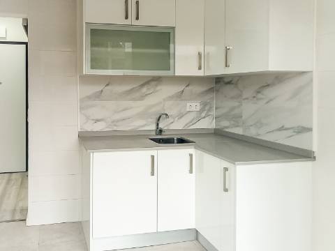 Apartamento T1 Remodelado no Centro de Lisboa para Investimento.