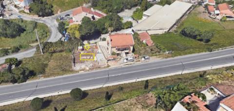 Terreno urbano para construção de moradia unifamiliar ou bi-familiar com 363m2 em A-da- Beja