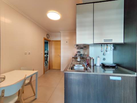 Apartamento T2 Mobilado nas Colinas do Cruzeiro | Odivelas