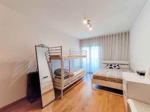 Apartamento T2 Mobilado nas Colinas do Cruzeiro | Odivelas