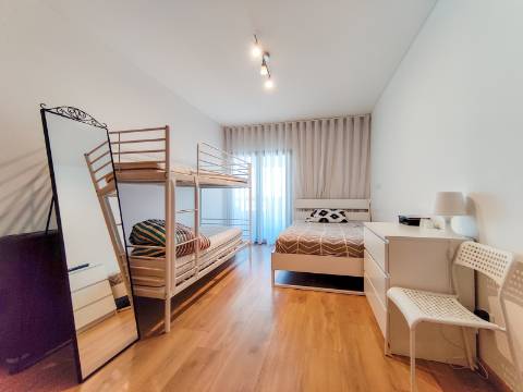 Apartamento T2 Mobilado nas Colinas do Cruzeiro | Odivelas