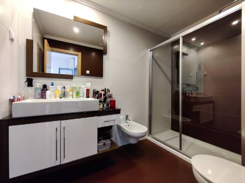 Apartamento T2 Mobilado nas Colinas do Cruzeiro | Odivelas