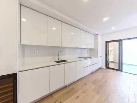 Apartamento T3 de Luxo em Condomínio Privado Loures