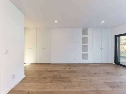 Apartamento T3 de Luxo em Condomínio Privado Loures