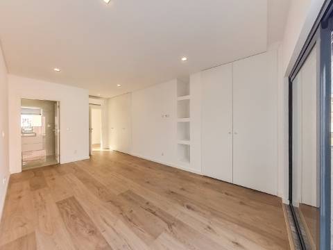 Apartamento T3 de Luxo em Condomínio Privado Loures