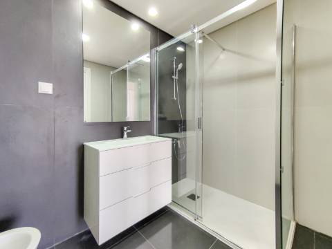 Apartmento Penthouse T3+1 nas Colinas do Cruzeiro