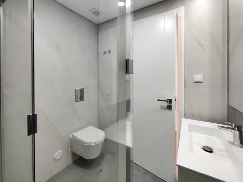 Apartmento Penthouse T3+1 nas Colinas do Cruzeiro