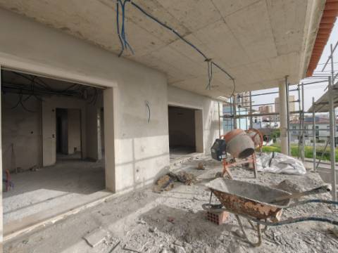 Moradia Geminada T3+1 Terraço - Granjas Novas (Em Construção)