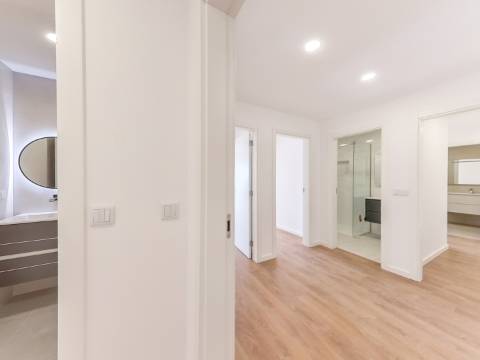 Apartamento T3 Novo | Acabamentos de Qualidade | Loures