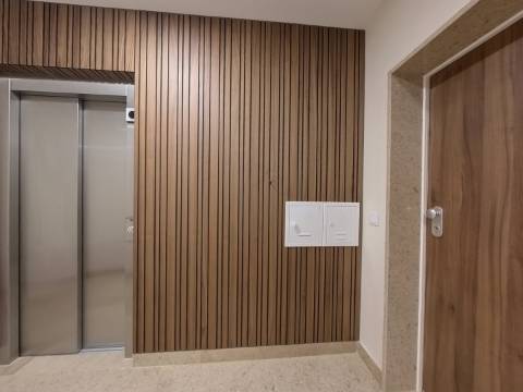 Excelente Apartamento T4 localizado no Centro de Caneças