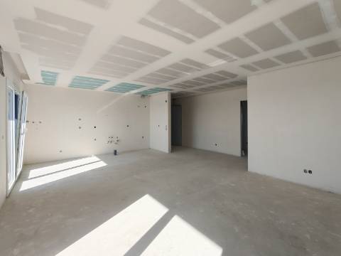 Apartamento Novo T3 com Garagem na Paradela, Santo António dos Cavaleiros