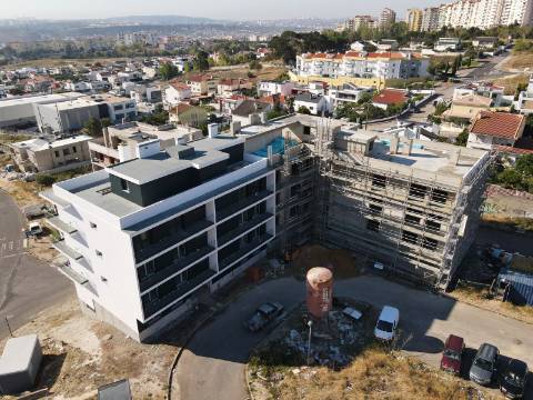 Apartamento Novo T3 com Garagem na Paradela, Santo António dos Cavaleiros