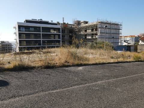 Apartamento Novo T3 com Garagem na Paradela, Santo António dos Cavaleiros