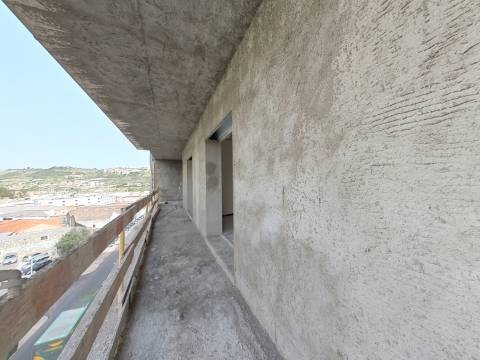 Empreendimento Terraços da Póvoa | Apartamento T3 com Terraço e Garagem para 2 Viaturas