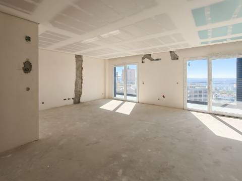 Apartamento Novo T3 com Garagem na Paradela, Santo António dos Cavaleiros