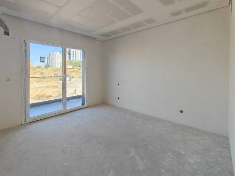 Apartamento Novo T3 com Garagem na Paradela, Santo António dos Cavaleiros