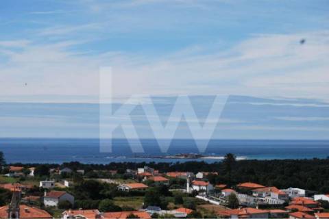 Terreno urbanizável com vista Mar em Moledo