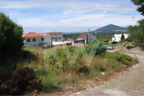 Terreno urbanizável com vista Mar em Moledo