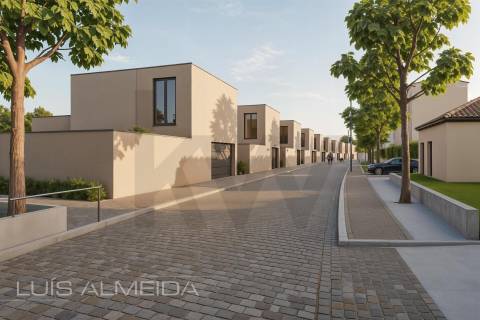 Lote totalmente infraestruturado em Moledo (S.ª Pé da Cruz)