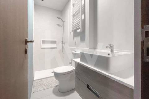 APARTAMENTO REMODELADO T4 COM 3 SUÍTES, 3 VARANDAS E GARAGEM, EM PLENA AV. DA REPÚBLICA