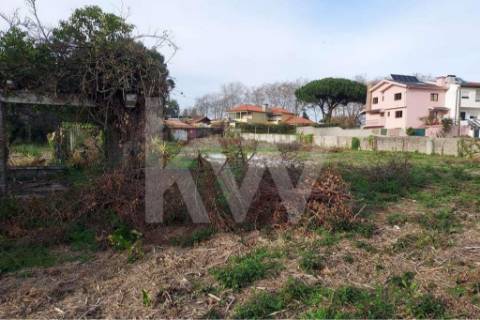 Terreno em Francelos perto do Mar com PIP aprovado para 6 moradias