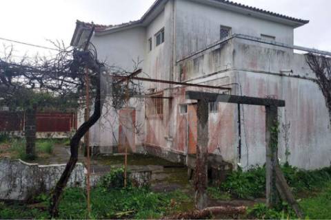 Terreno em Francelos perto do Mar com PIP aprovado para 6 moradias