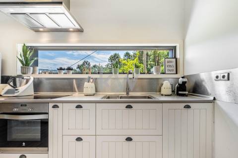 Quinta com amplo jardim, vinha, piscina, capela e vistas fabulosas, em Soalhães, Marco de Canaveses