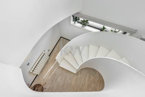 Quinta com amplo jardim, vinha, piscina, capela e vistas fabulosas, em Soalhães, Marco de Canaveses