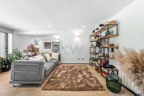 Quinta com amplo jardim, vinha, piscina, capela e vistas fabulosas, em Soalhães, Marco de Canaveses