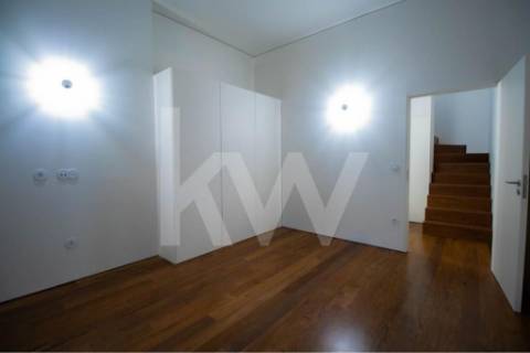 Apartamento Novo T1 no Bonfim – Qualidade Superior e Possibilidade de Licença AL