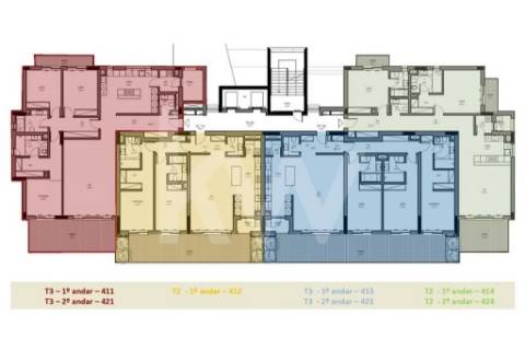 Apartamento T3 NOVO com 169 m2, Terraço de 52 m2 * Três Lugares de Estacionamento