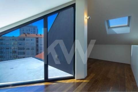 ApartamentoT1+1  Novo no Bonfim – Qualidade Superior e Possibilidade de Alojamento Local