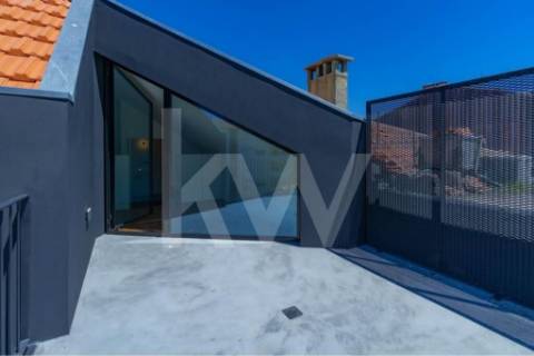 ApartamentoT1+1  Novo no Bonfim – Qualidade Superior e Possibilidade de Alojamento Local