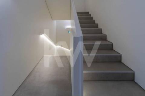 ApartamentoT1+1  Novo no Bonfim – Qualidade Superior e Possibilidade de Alojamento Local