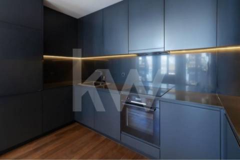 T2 COM VARANDA, EM CAMPANHÃ, PRÓXIMO AO TERMINAL INTERMODAL E DO ESTÁDIO DO DRAGÃO