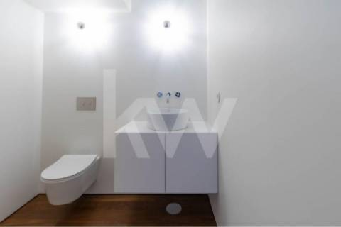 T2 COM VARANDA, EM CAMPANHÃ, PRÓXIMO AO TERMINAL INTERMODAL E DO ESTÁDIO DO DRAGÃO