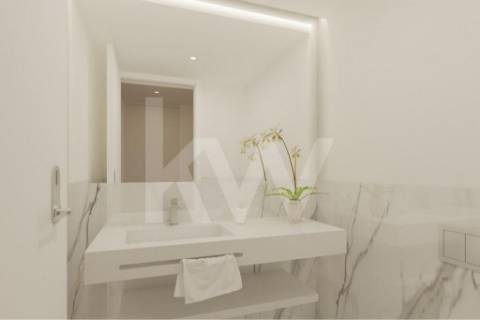 Apartamento T2 NOVO com 132 m2, Terraço de 24 m2 * Três Lugares de Estacionamento