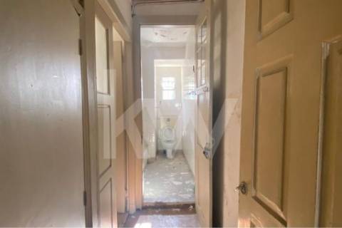 Prédio no centro do Porto com potencial de construção para habitação ou comércio