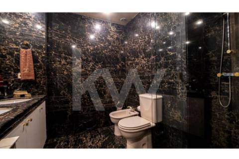 T4 Triplex, Condo. fechado em S. João Bosco, varandas,  terraço, jardim, piscina, corte de ténis.