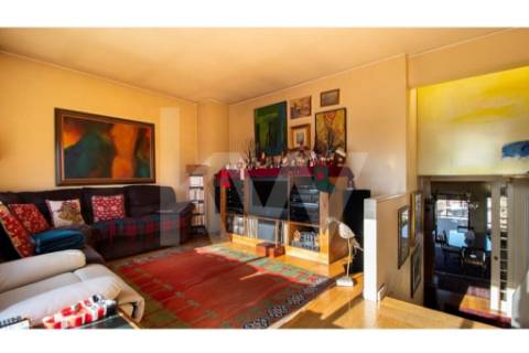 T4 Triplex, Condo. fechado em S. João Bosco, varandas,  terraço, jardim, piscina, corte de ténis.