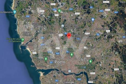 Moradias para reabilitar | Av. do Conde, S.M.Infesta | Terreno 378 m2 | ABC 220 m2