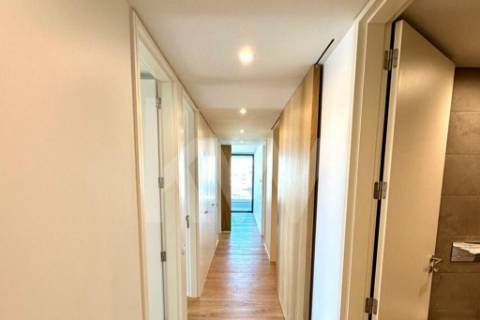 Recuado em Matosinhos Sul - Apartamento T3 de luxo novo (último piso) em condomínio fechado.