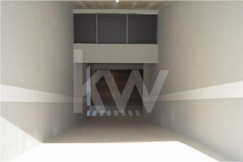 Recuado em Matosinhos Sul - Apartamento T3 de luxo novo (último piso) em condomínio fechado.