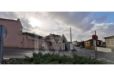 Quintinha de arquitectura colonial brasileira em Aveiro