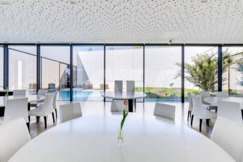 Propriedade / Quinta inserida num terreno de 1,2Ha a 5 m do aeroporto Francisco Sá Carneiro!!!