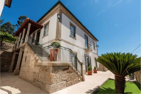 Moradia com piscina em Covas, Vila Nova de Cerveira (T4+1 -Alojamento Local)